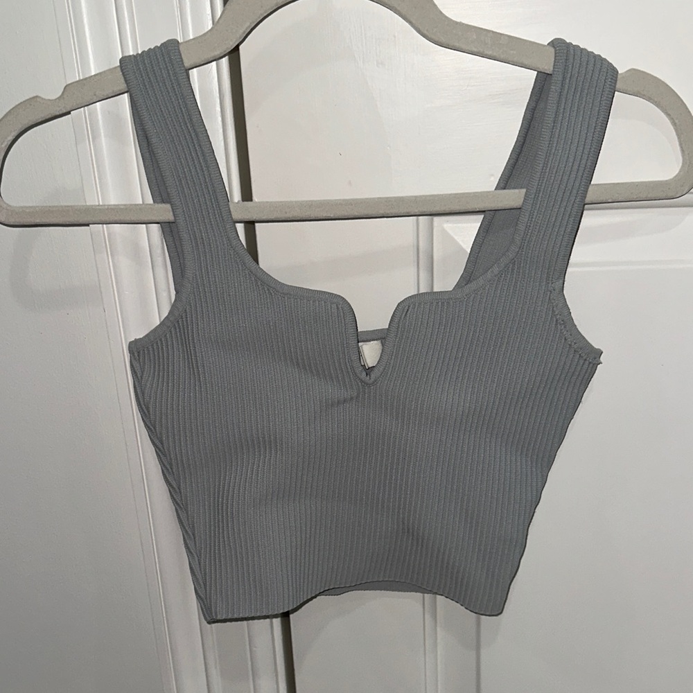 GLASSONS Gray Ribbed Crop Top 🩶